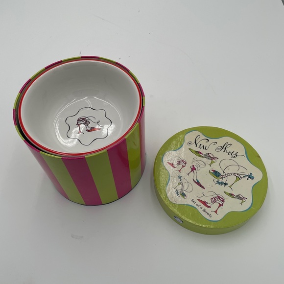 Set of Four High Heel Bowls - Picture 3 of 8